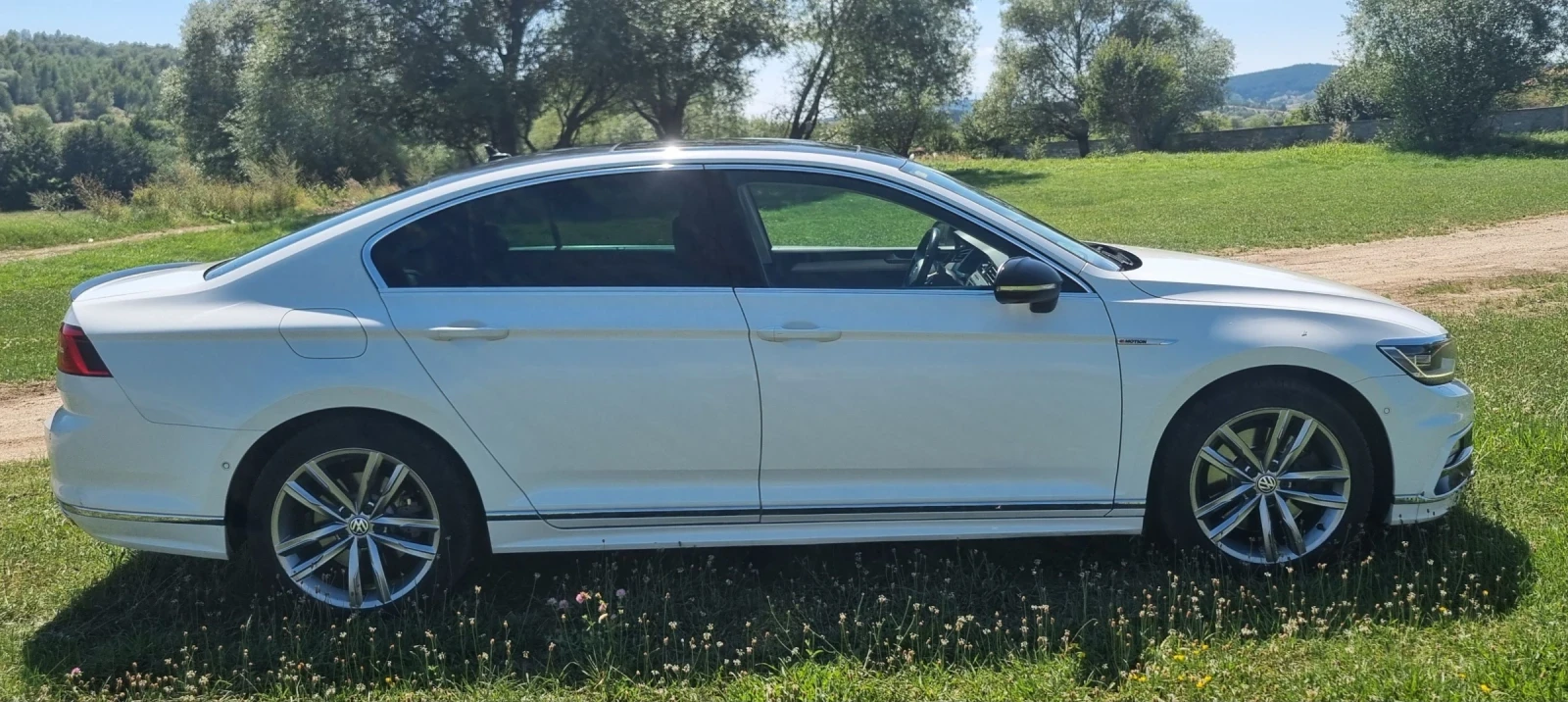 VW Passat Rline, снимка 7 - Автомобили и джипове - 55692455