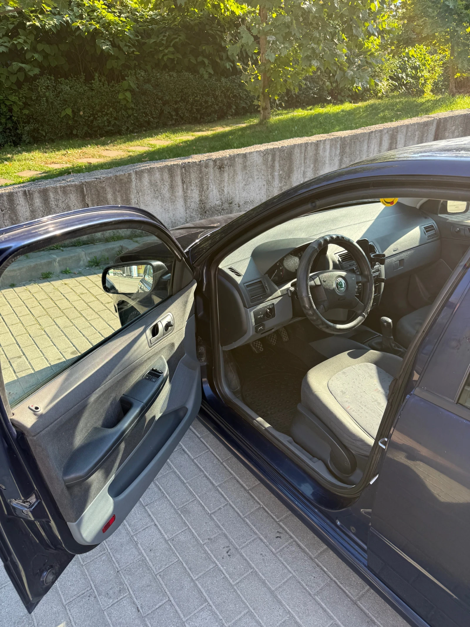 Skoda Fabia с АГУ, снимка 4 - Автомобили и джипове - 55755056