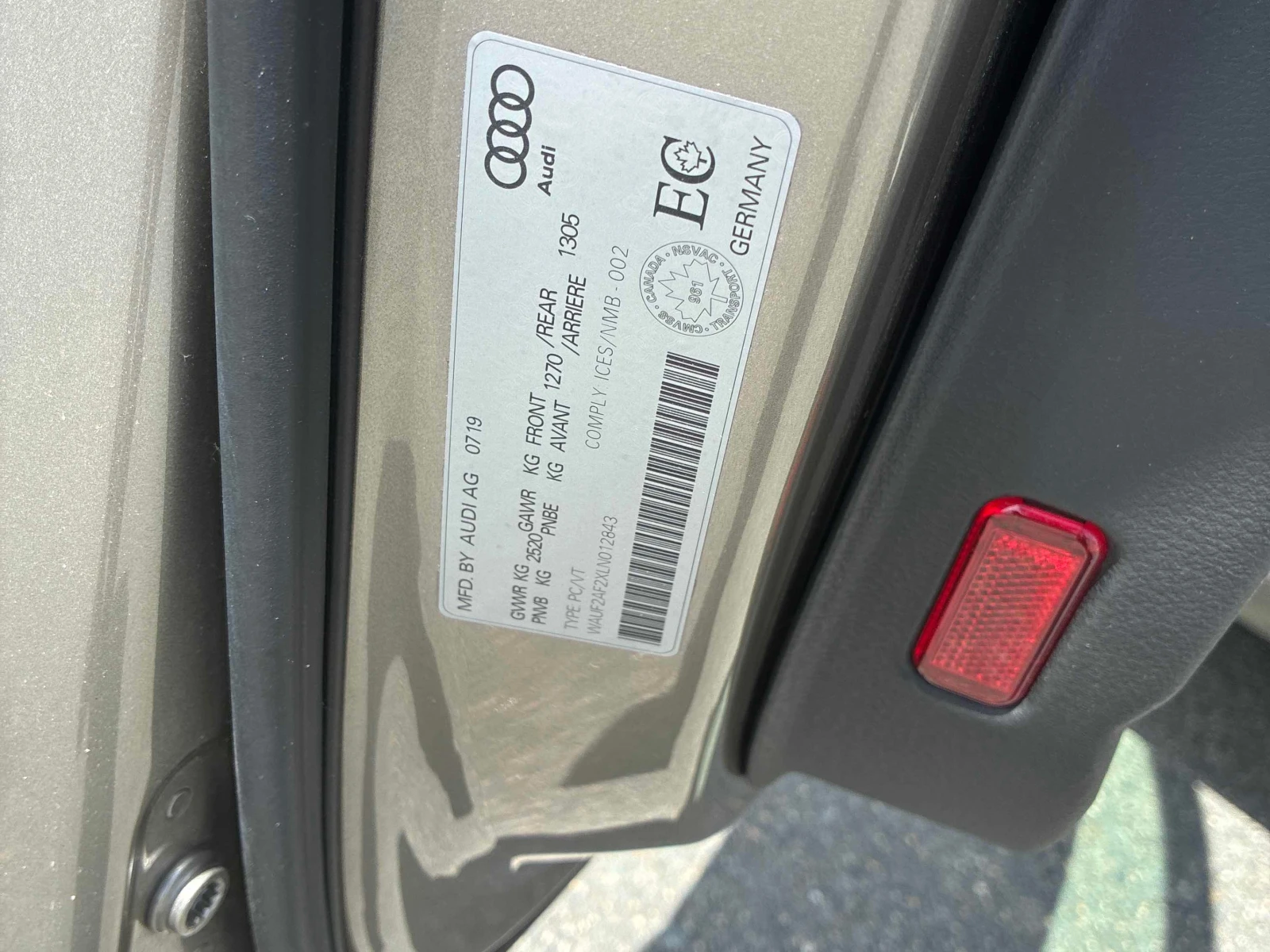 Audi A6 / ДИСТРОНИК / ОБДУХВАНЕ / 360 / ПАНОРАМА / ХЕД-ЪП, снимка 12 - Автомобили и джипове - 56108418