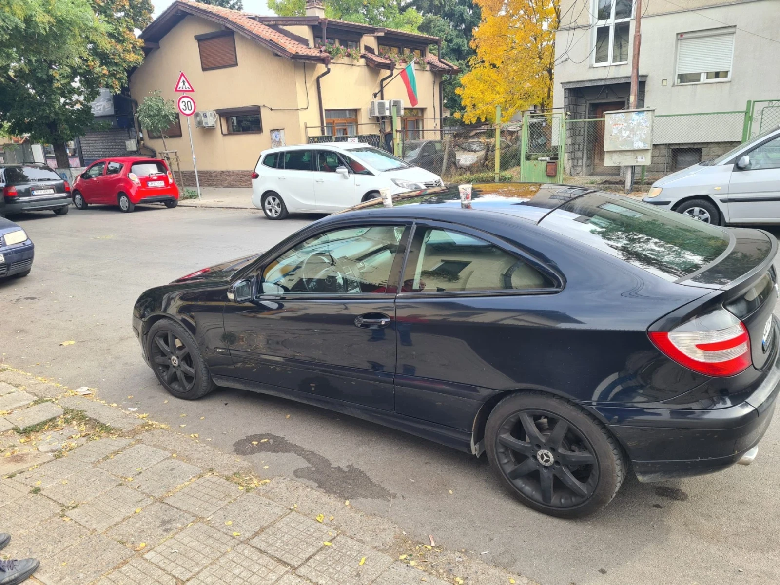 Mercedes-Benz C 220, снимка 7 - Автомобили и джипове - 56539887