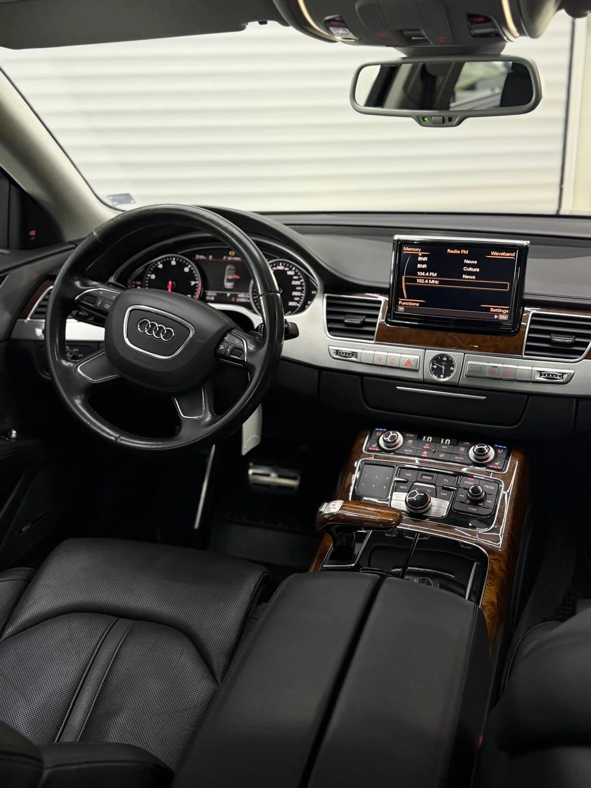 Audi A8, снимка 10 - Автомобили и джипове - 56686041