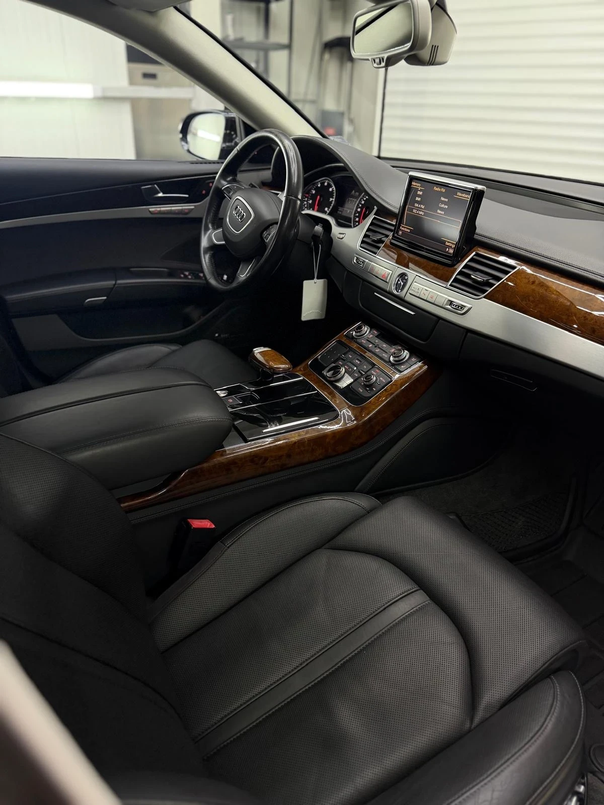 Audi A8, снимка 9 - Автомобили и джипове - 56686041