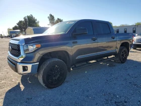 ������ Toyota Tundra