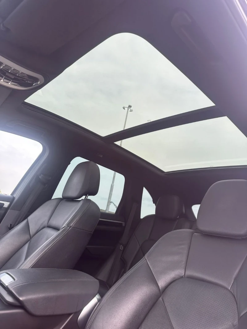 Porsche Cayenne 3.0 TDI/нови зимни гуми, снимка 12 - Автомобили и джипове - 52585832