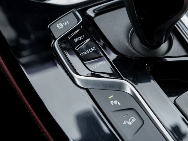 BMW X4 * АВТО КРЕДИТ* ЦЕНА ДО БГ * СЕРВИЗНА ИСТОРИЯ * , снимка 16 - Автомобили и джипове - 52908555