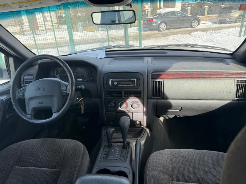 Jeep Grand cherokee 4.0i БЕНЗИН 190, снимка 8 - Автомобили и джипове - 53536033