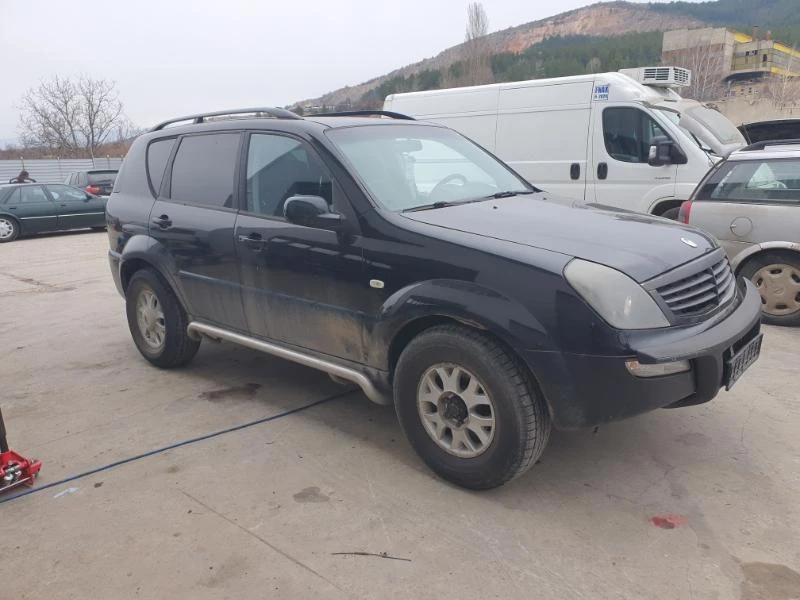 SsangYong Rexton 2.7 cdi, снимка 3 - Автомобили и джипове - 46693180