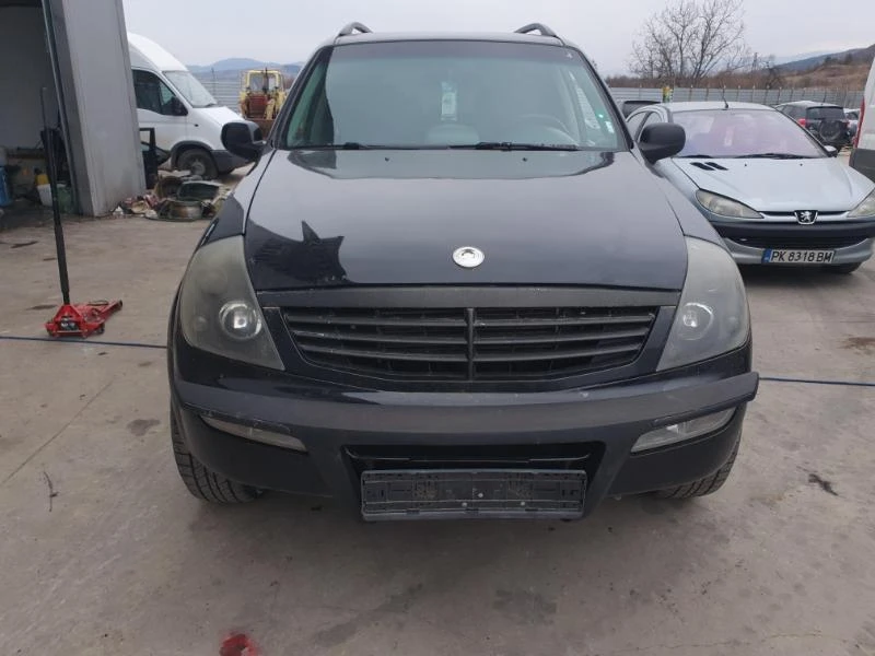 SsangYong Rexton 2.7 cdi, снимка 2 - Автомобили и джипове - 46693180