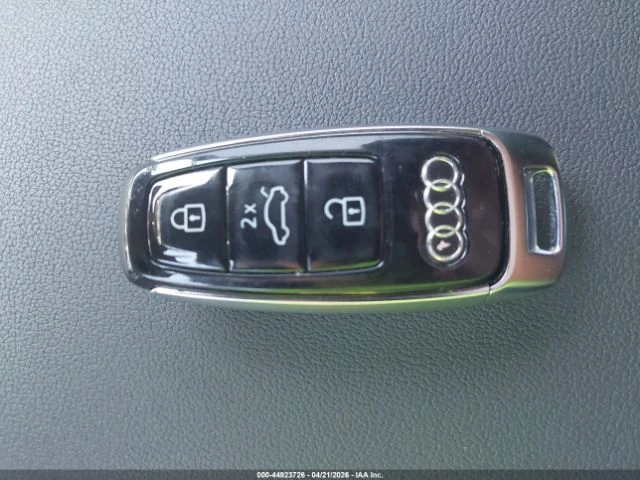 Audi Q8 * PRESTIGE 55 TFSI QUATTRO TIPTRONIC* FULL* , снимка 10 - Автомобили и джипове - 54550872