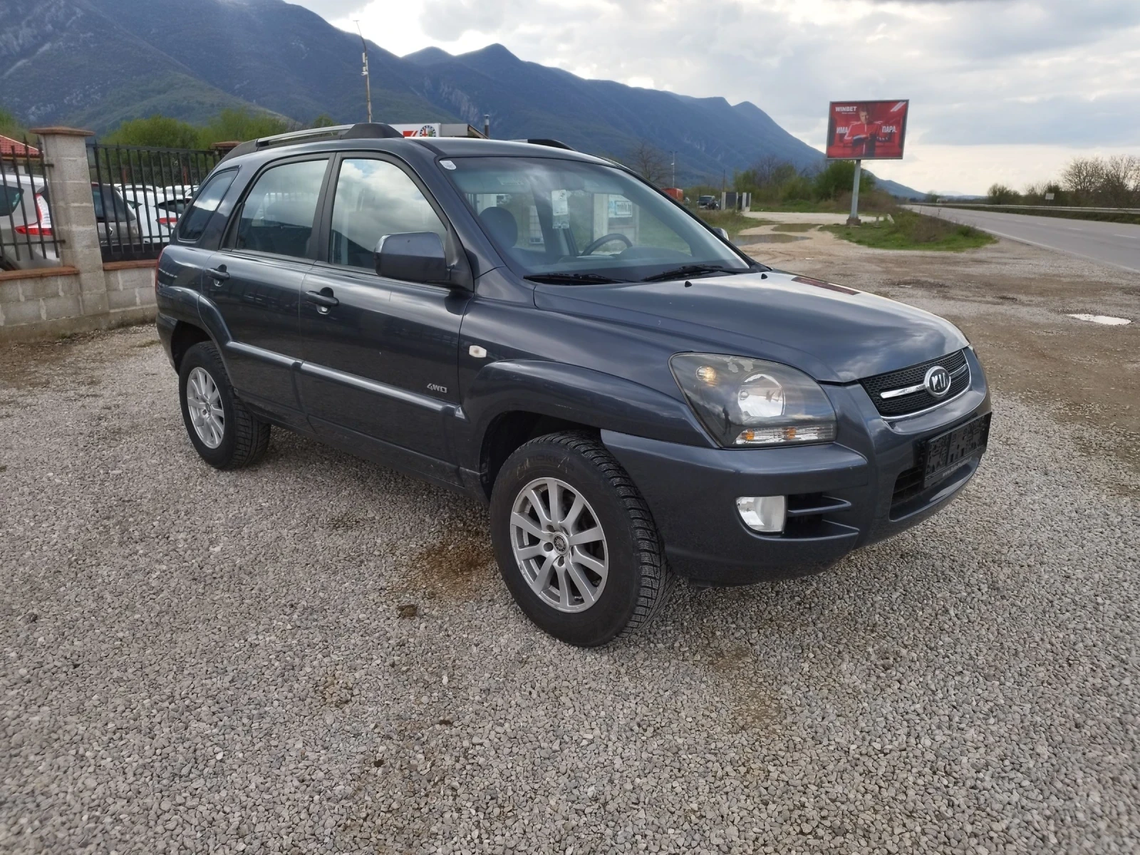 Kia Sportage 2.0 Crdi 140kc.4x4 - изображение 7