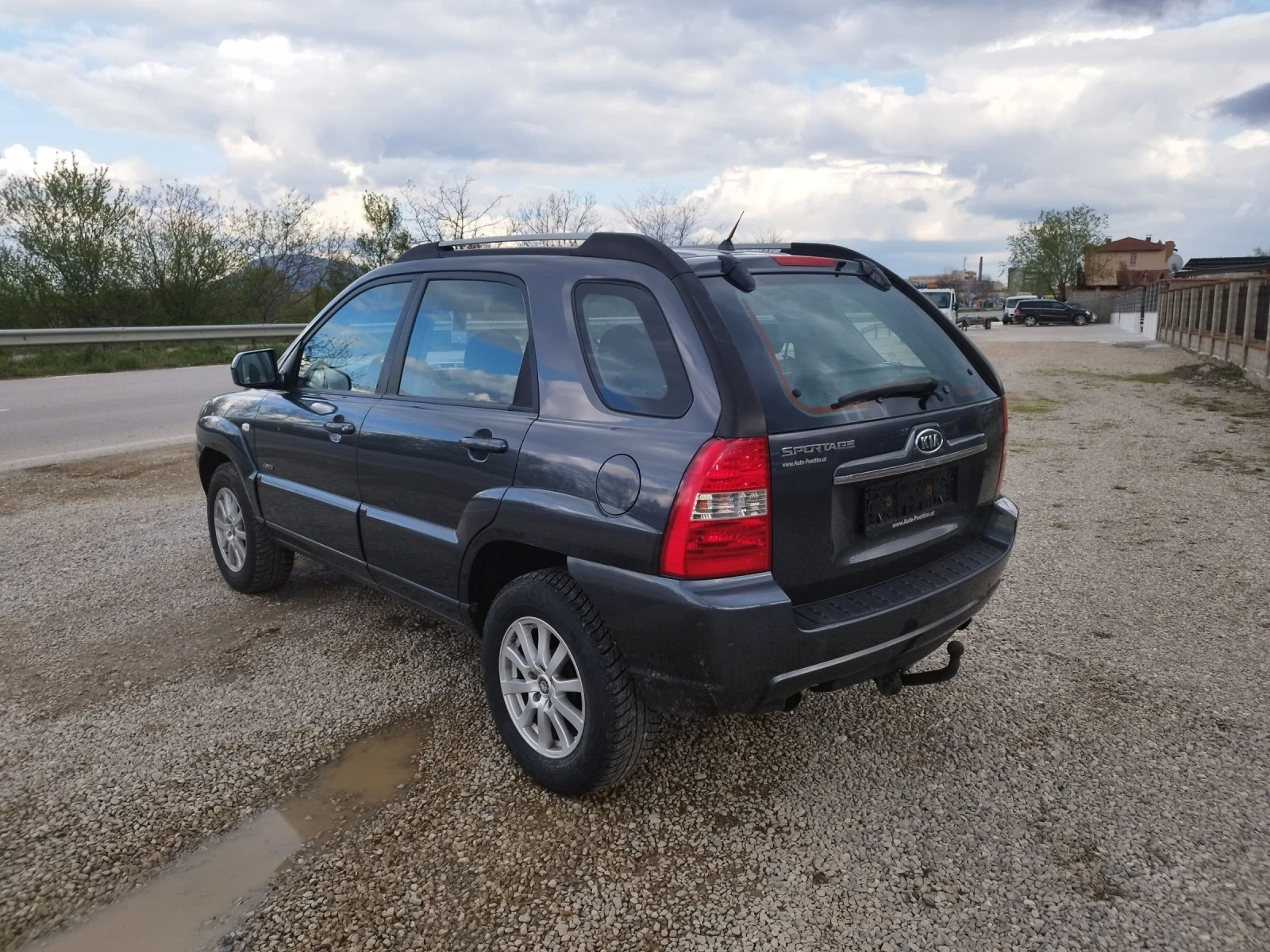 Kia Sportage 2.0 Crdi 140kc.4x4 - изображение 3