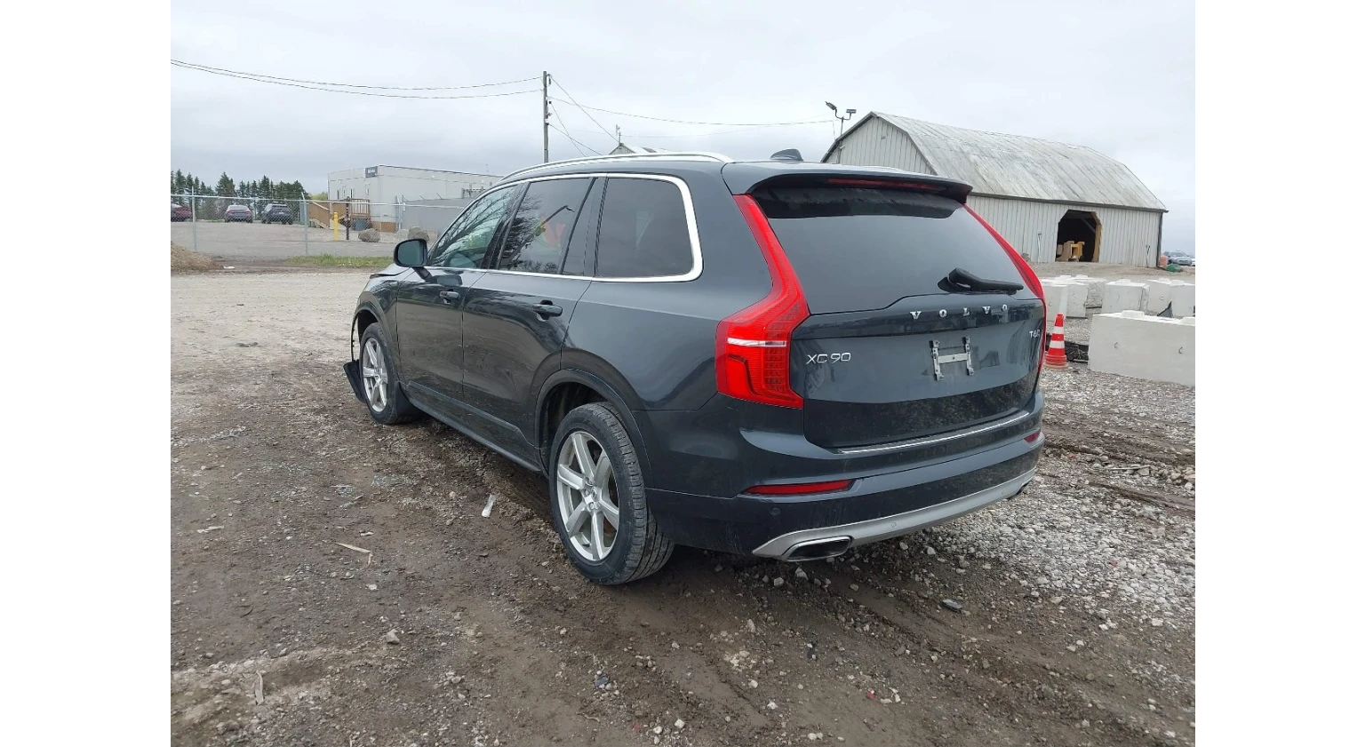 Volvo Xc90 T6 MOMENTUM* LED* PANO* ДИГ.ТАБЛО* DISTRONIC - изображение 4