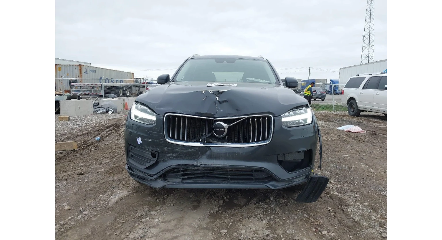 Volvo Xc90 T6 MOMENTUM* LED* PANO* ДИГ.ТАБЛО* DISTRONIC - изображение 2