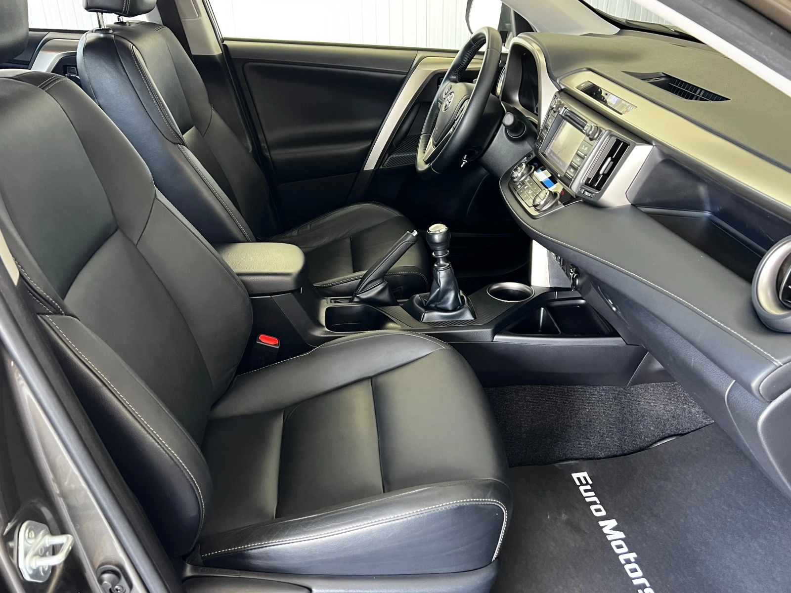 Toyota Rav4 2.0I, EXECUTIVE, 77000км-ПЪЛНА СЕРВ. ИСТОРИЯ-КАТОН - изображение 10