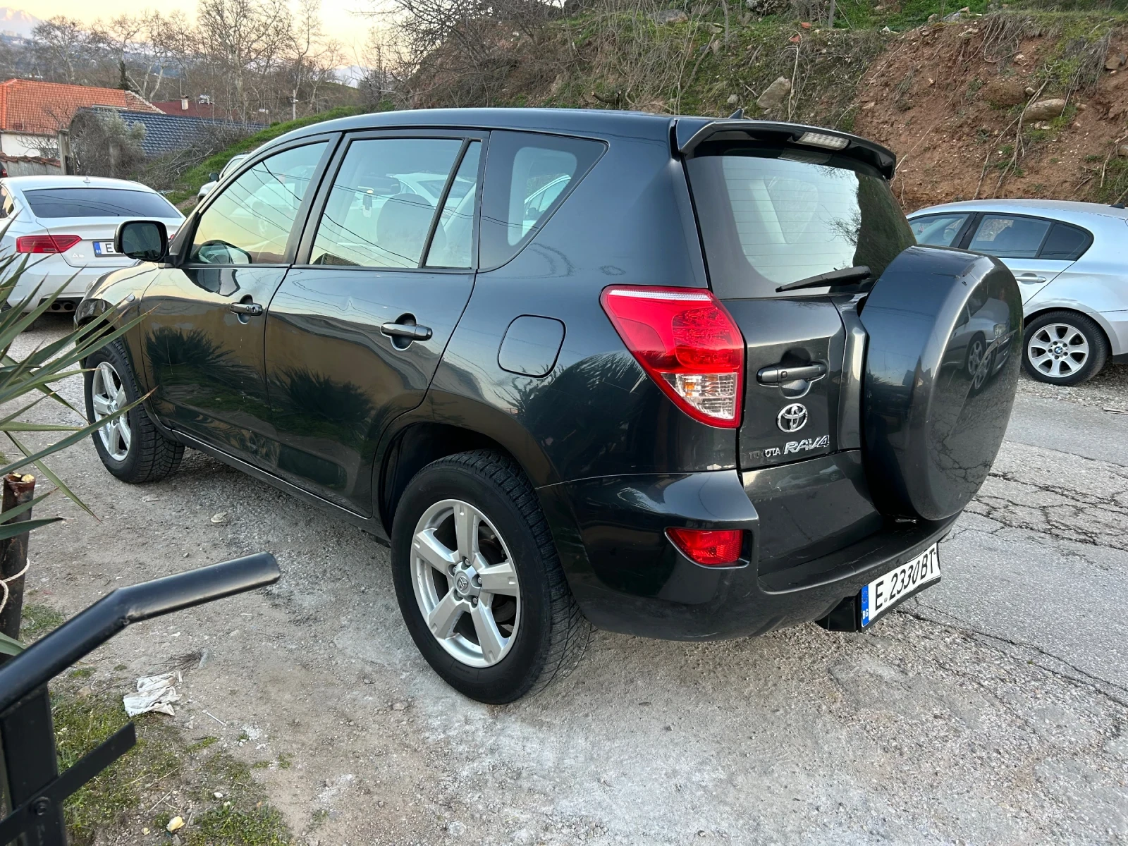 Toyota Rav4 2.0 Автоматик 4х4  - изображение 3