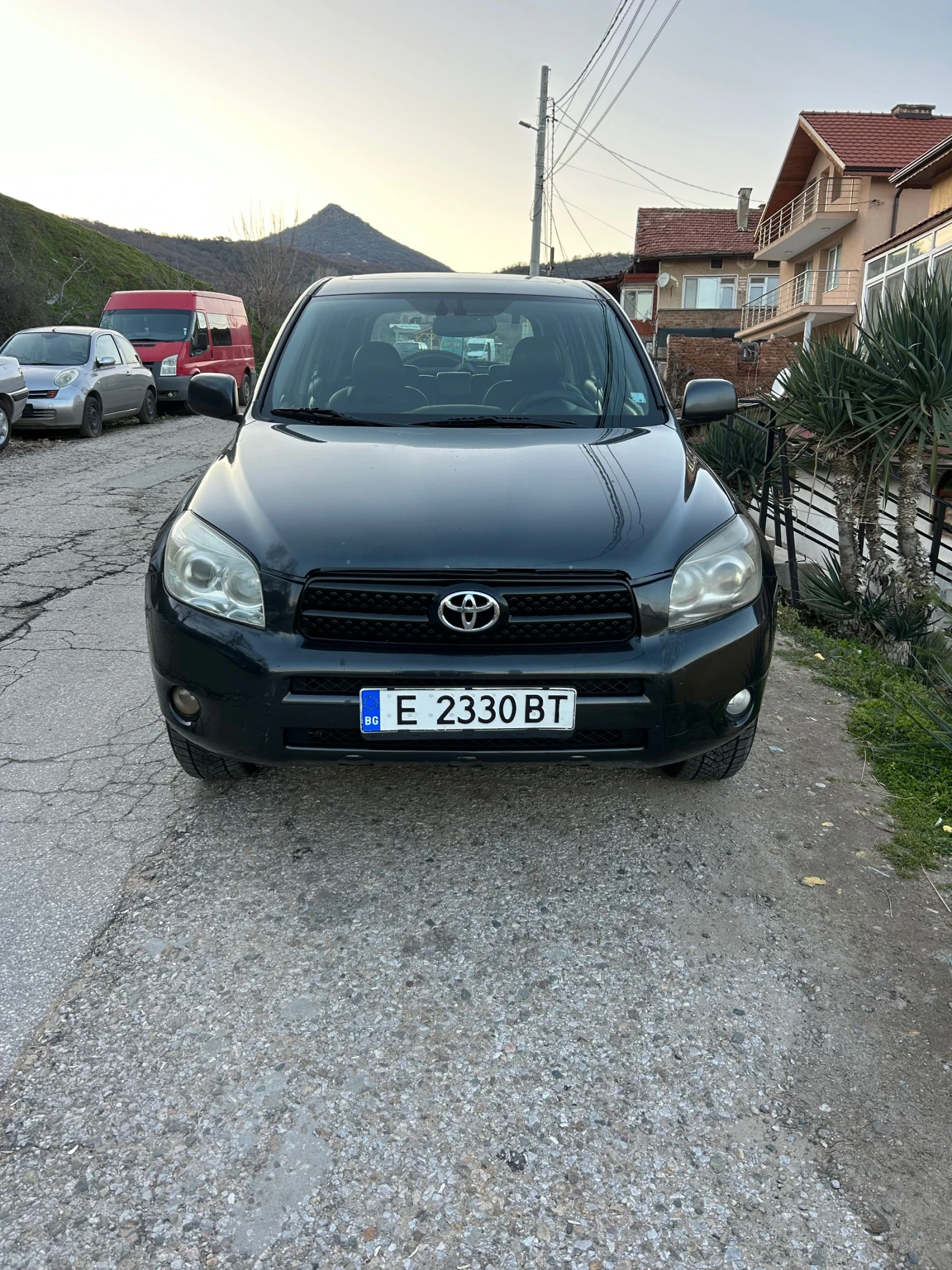 Toyota Rav4 2.0 Автоматик 4х4  - изображение 2