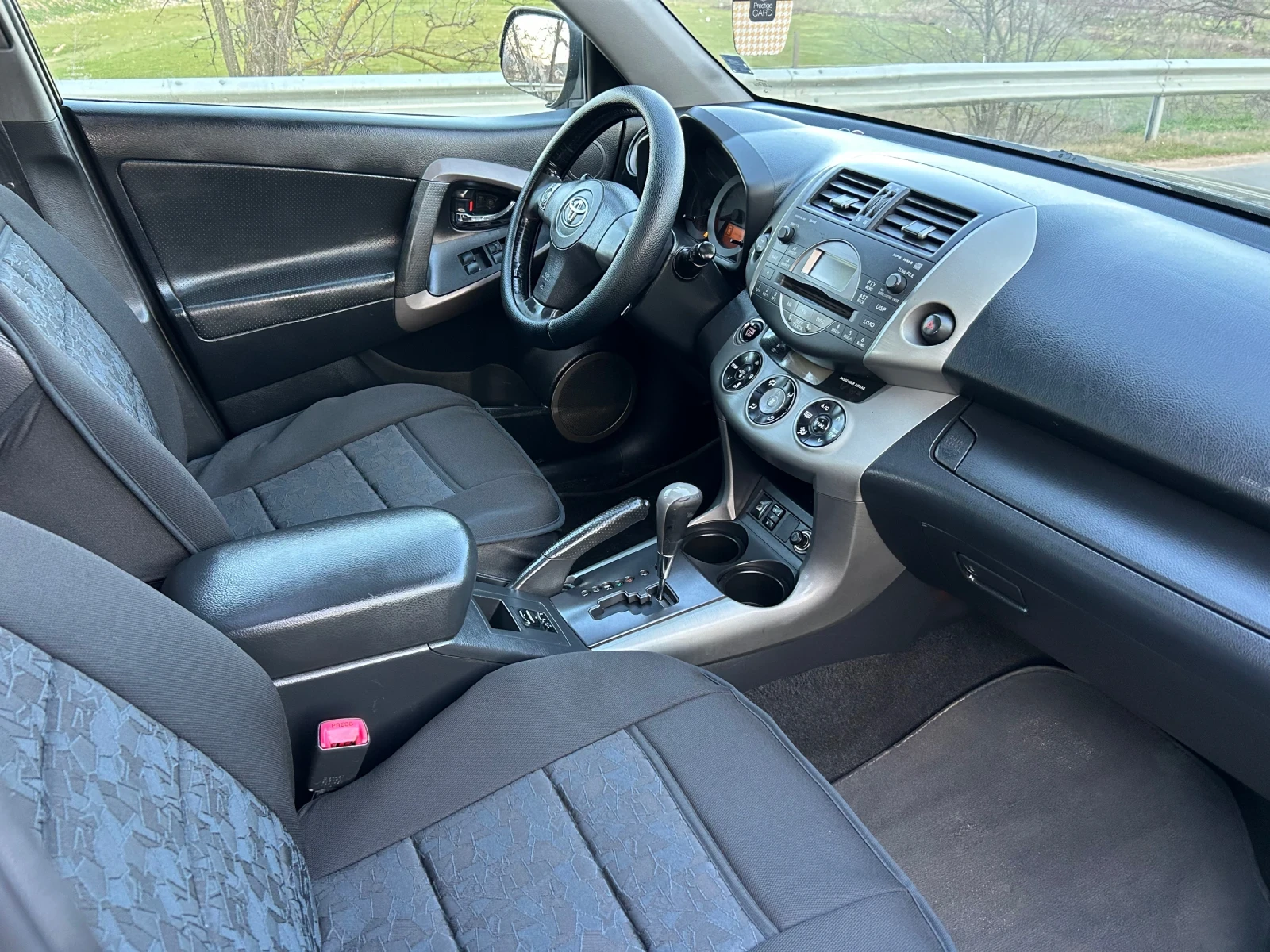 Toyota Rav4 2.0 Автоматик 4х4  - изображение 10