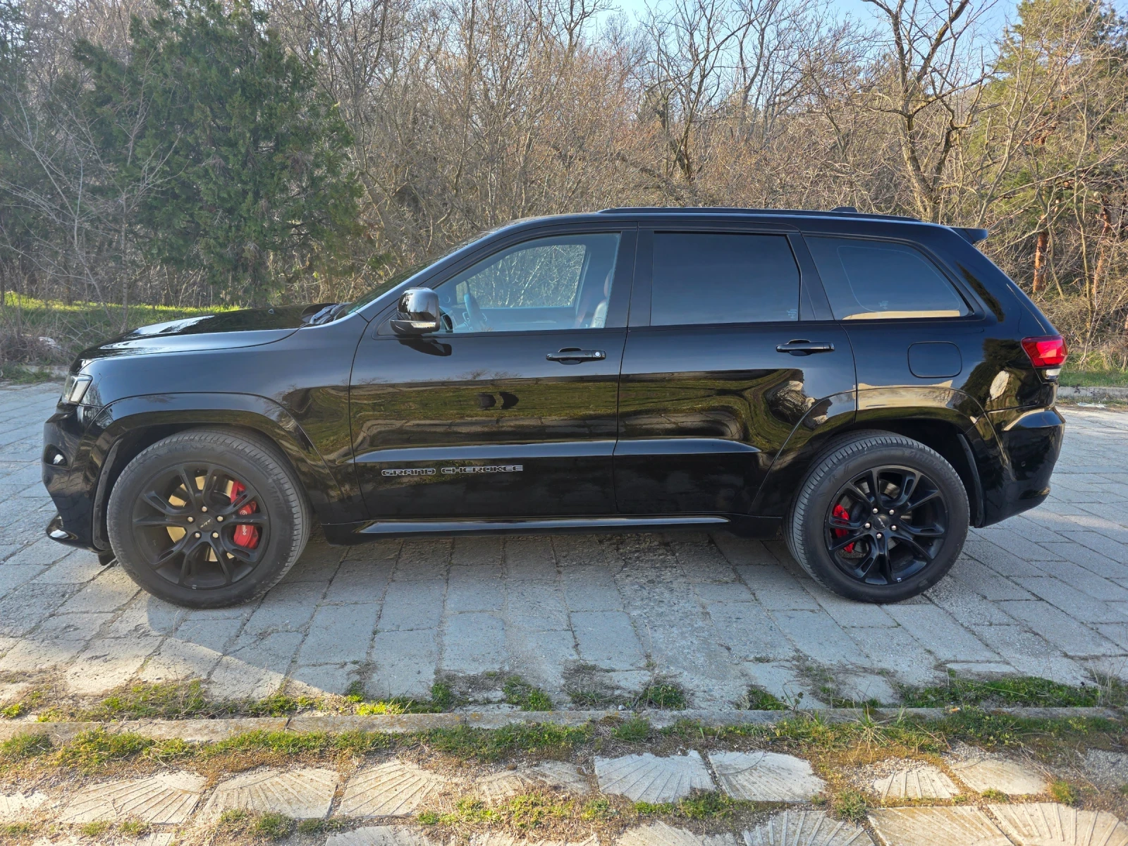 Jeep Grand cherokee SRT фейс, снимка 3 - Автомобили и джипове - 53889999