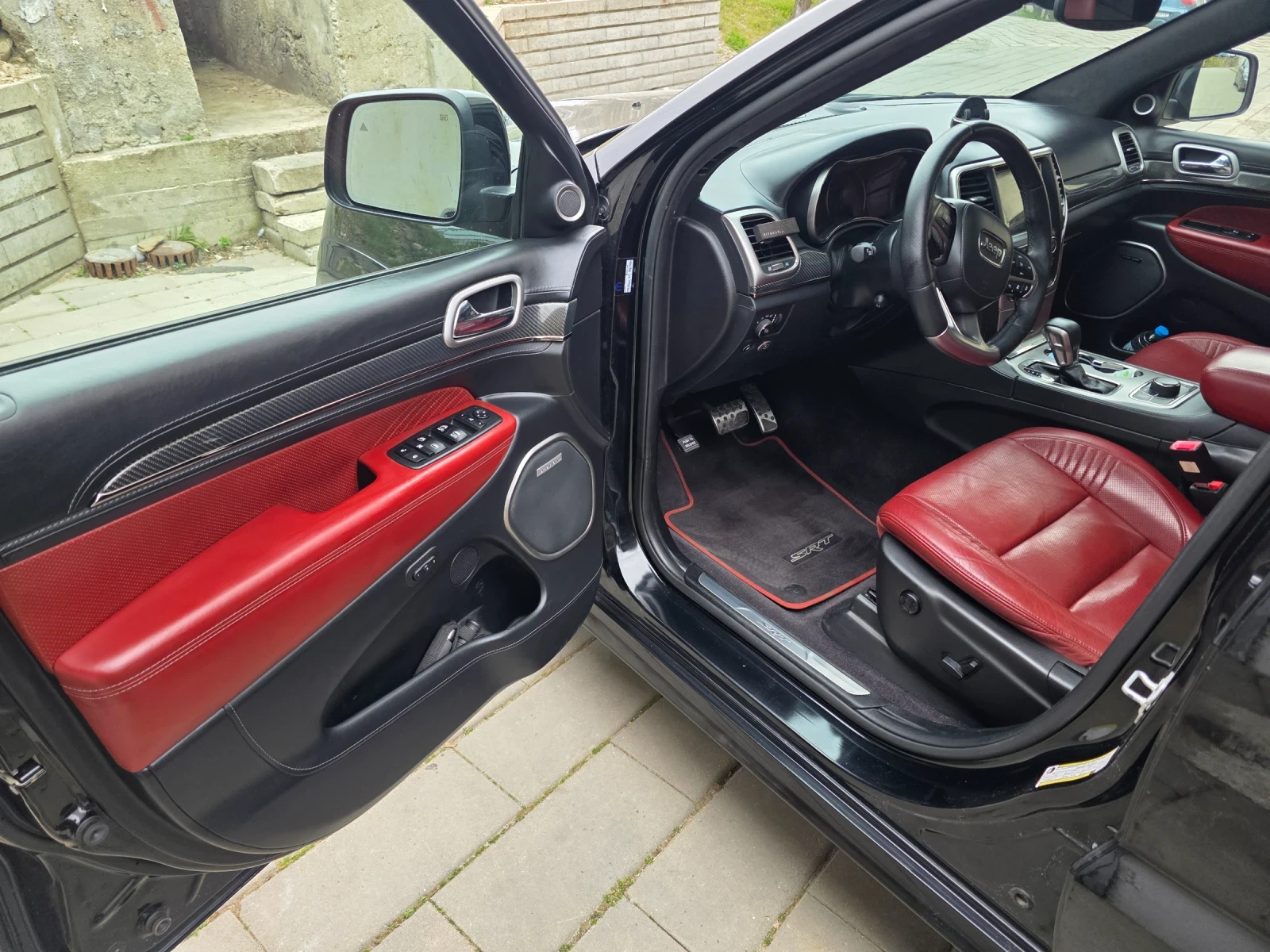 Jeep Grand cherokee SRT фейс, снимка 8 - Автомобили и джипове - 53889999