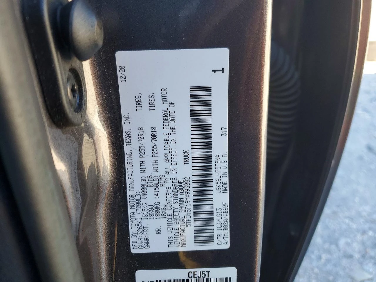 Toyota Tundra 5.7l Sr5, снимка 12 - Автомобили и джипове - 54441377