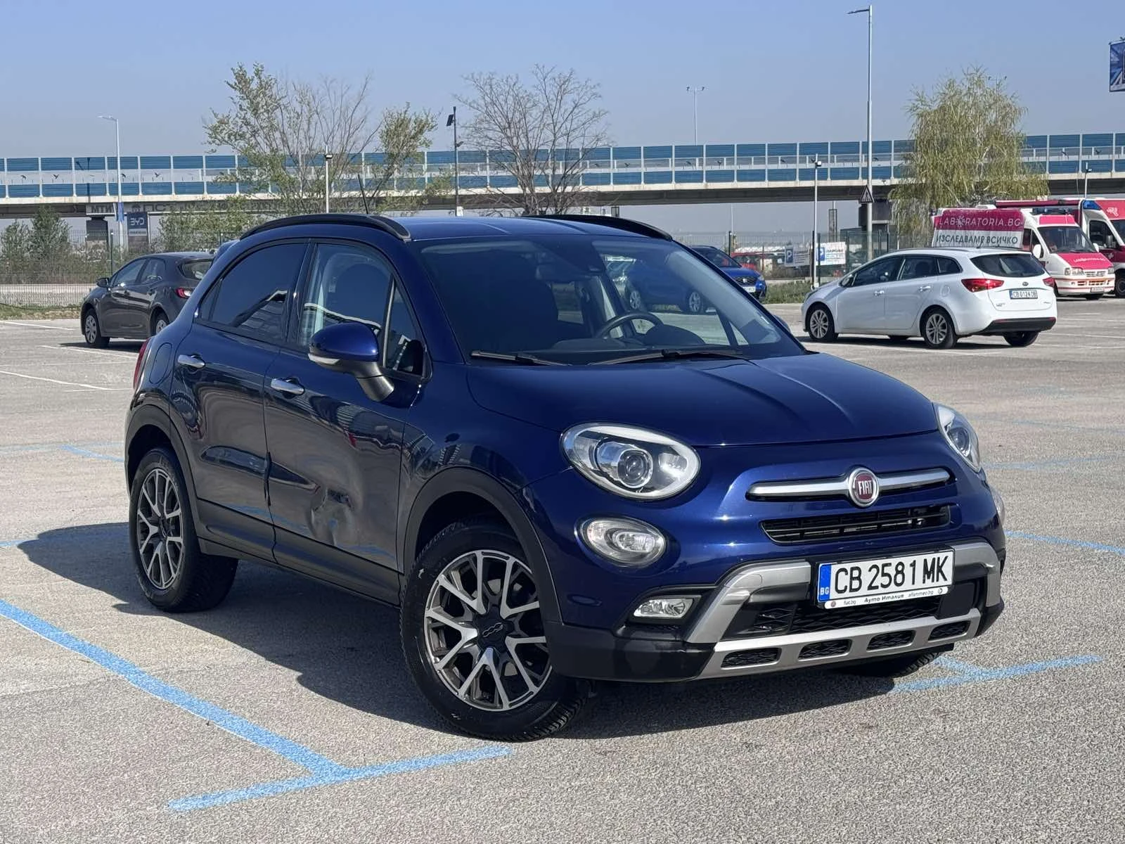 Fiat 500X 2.0D / 4X4 / NAVI / ПОДГРЕВ, снимка 3 - Автомобили и джипове - 54563844