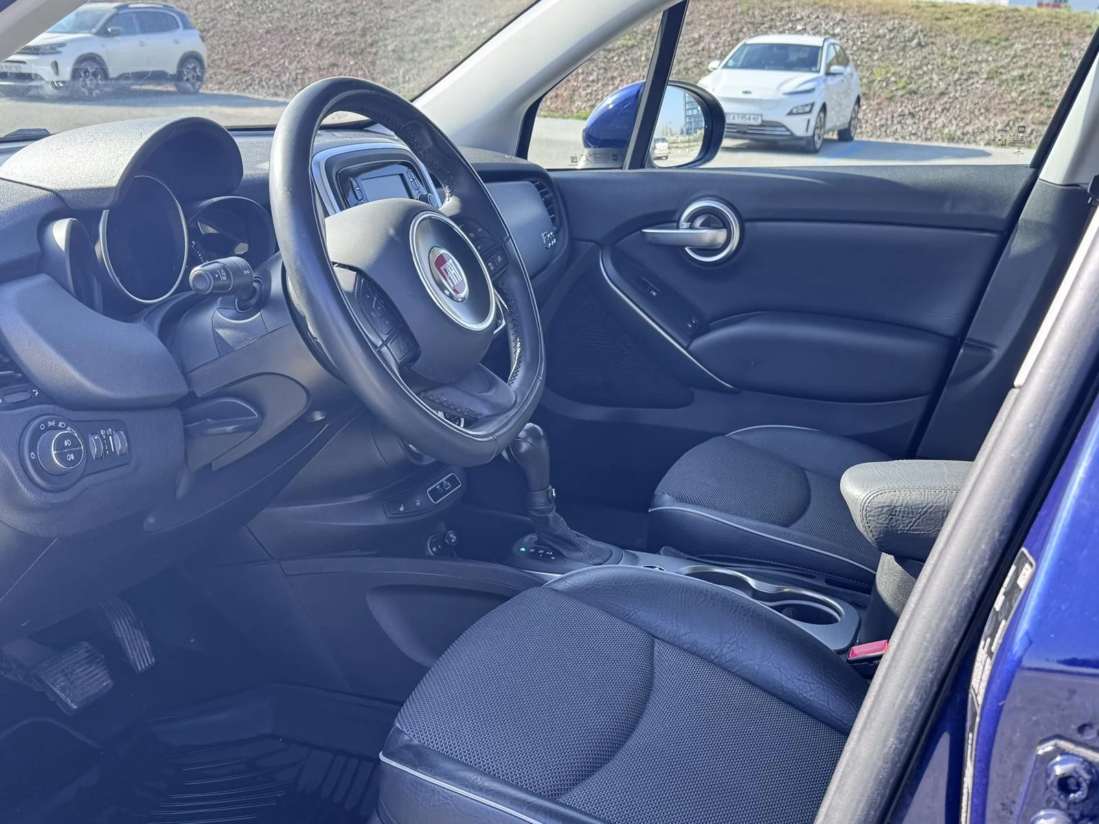 Fiat 500X 2.0D / 4X4 / NAVI / ПОДГРЕВ, снимка 13 - Автомобили и джипове - 54563844