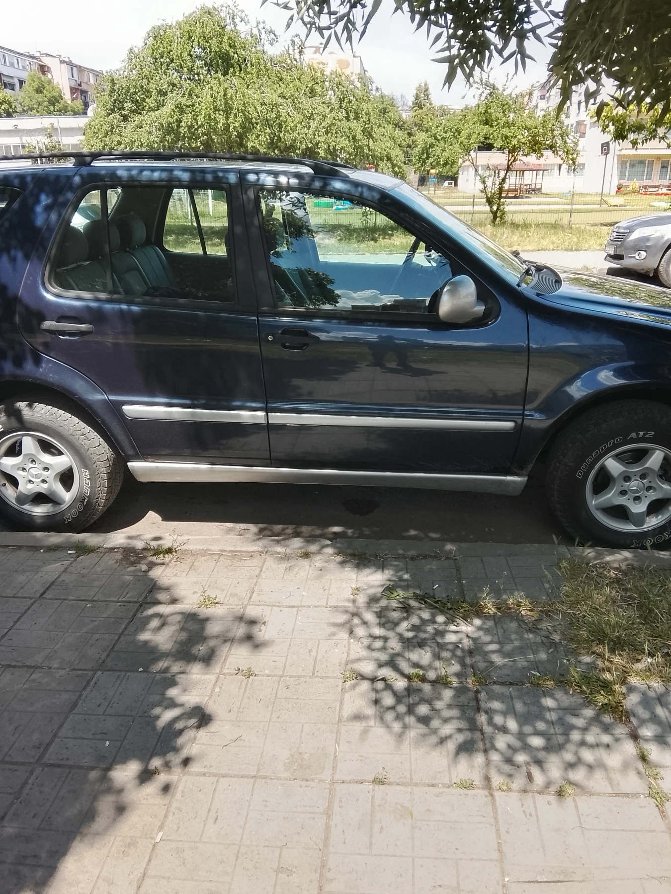 Mercedes-Benz ML 270 2.7 ц.д.и, снимка 3 - Автомобили и джипове - 54713005