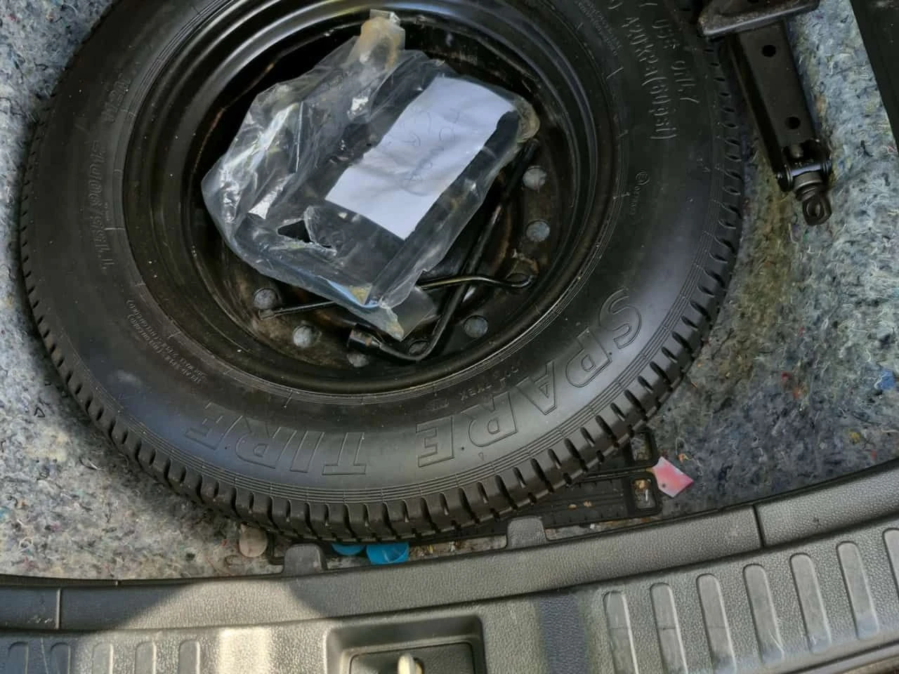 Honda Cr-v * LX * АВТОКРЕДИТ БЕЗ ПЪРВОНАЧАЛНА ВНОСКА* , снимка 14 - Автомобили и джипове - 54780801
