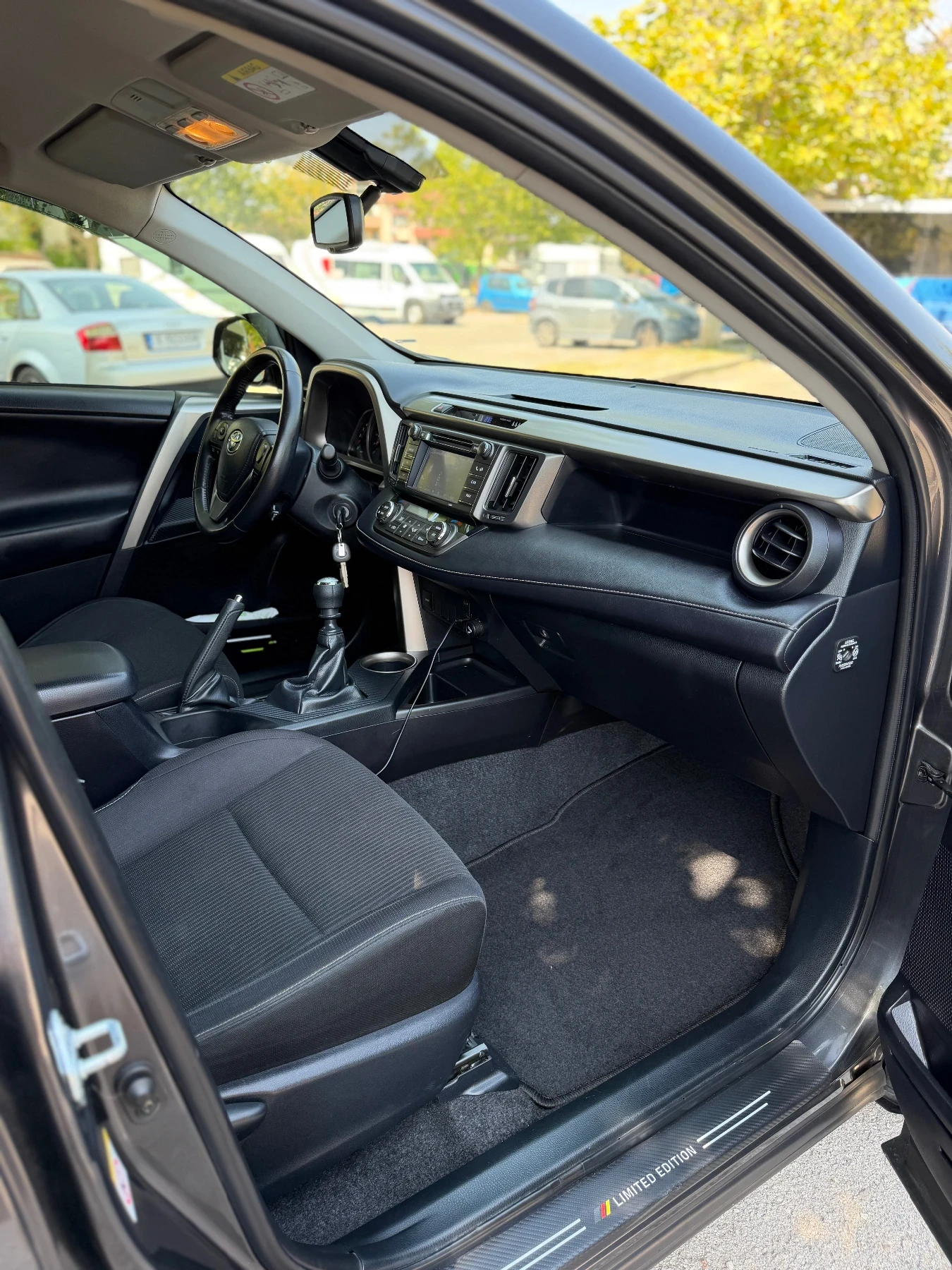 Toyota Rav4 2014 �., 2.2 D-4D, 150 �.�., 4x4 | Mobile.bg � ����������� 10