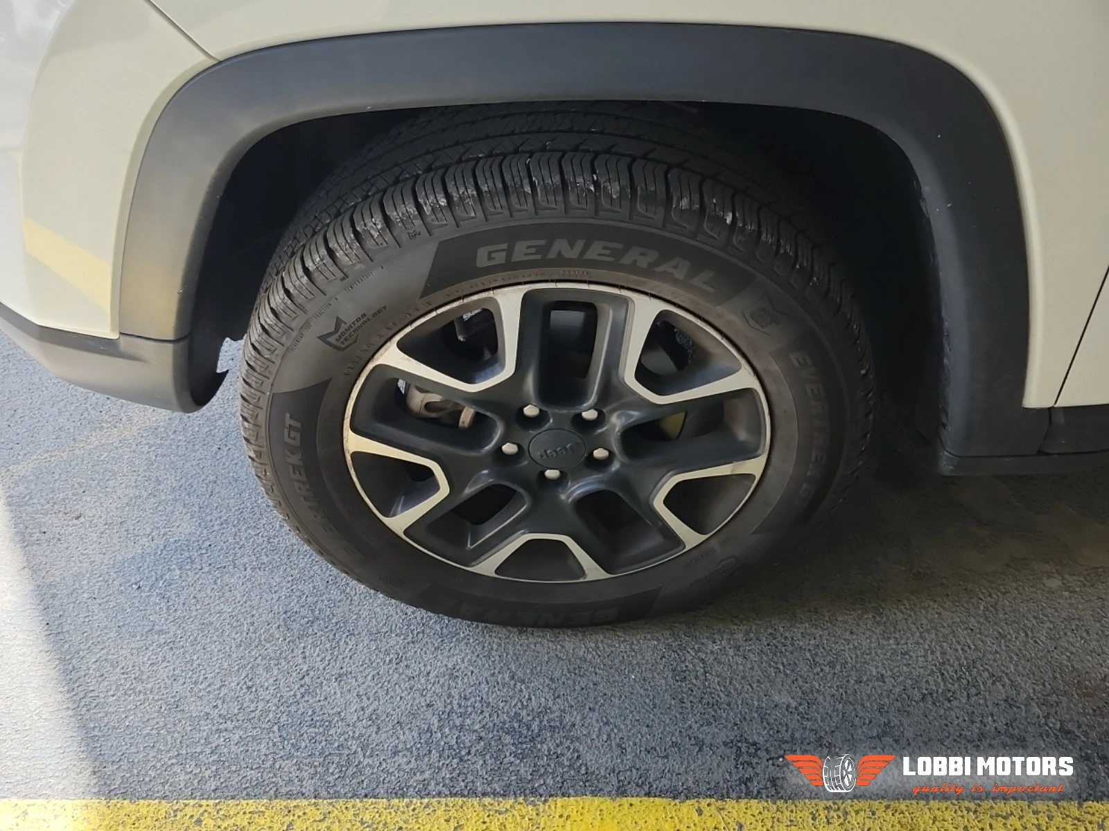 Jeep Compass, снимка 4 - Автомобили и джипове - 55955130
