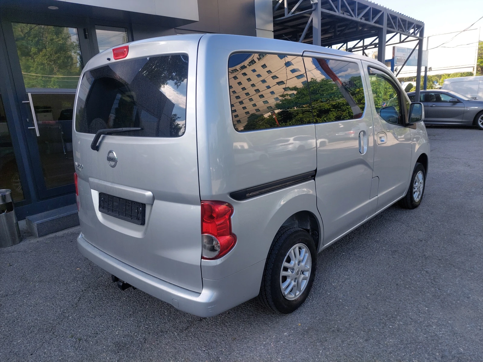 Nissan NV200 1, 6i 110ps 7места - изображение 4