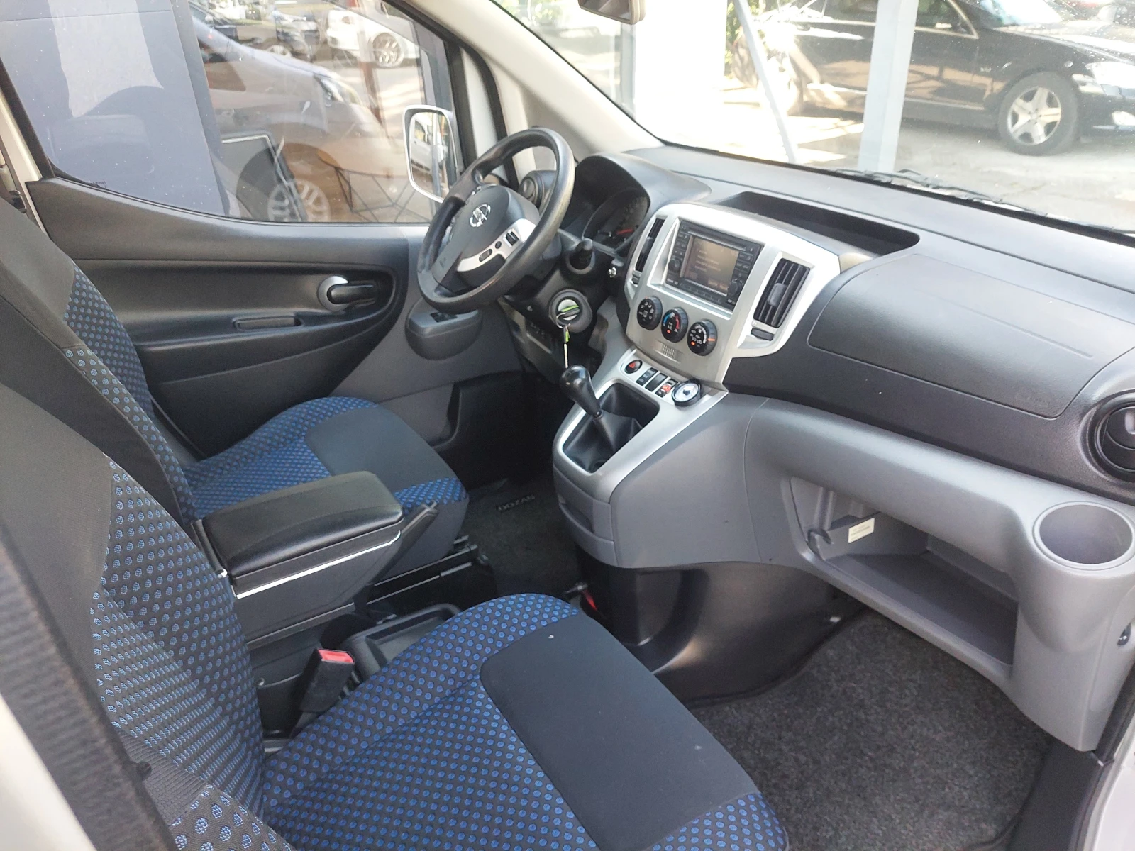 Nissan NV200 1, 6i 110ps 7места - изображение 7