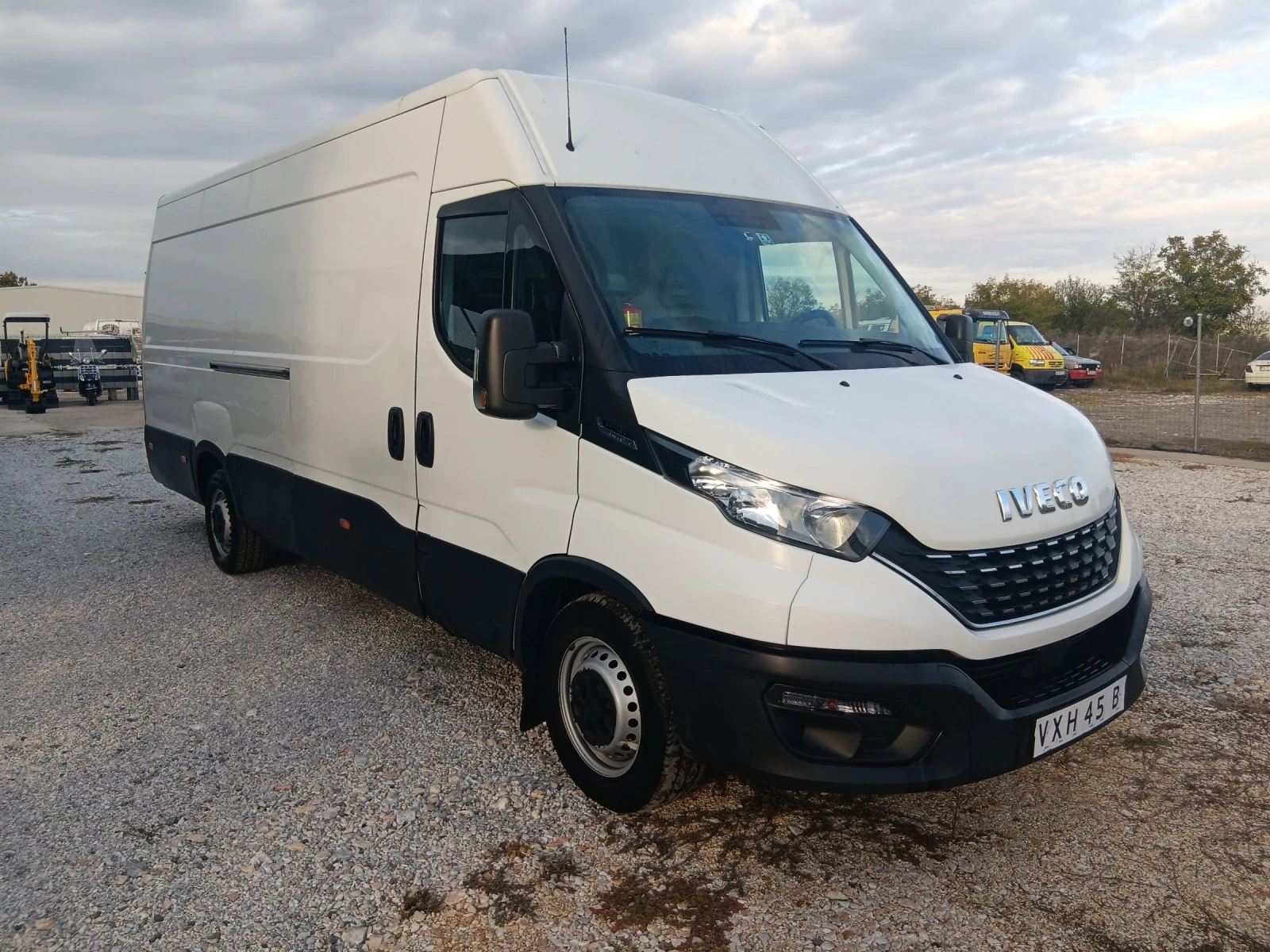 Iveco Daily 2.3 Hi Matic MAXI - изображение 2