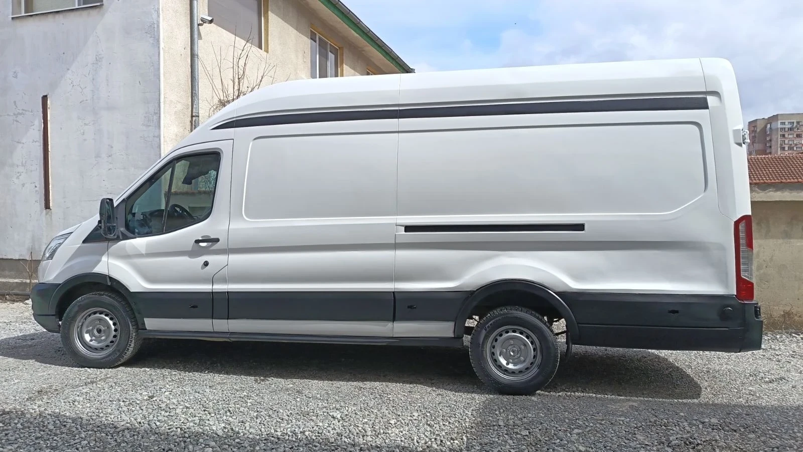 Ford Transit 2.2TDCI, снимка 11 - Бусове и автобуси - 53939545