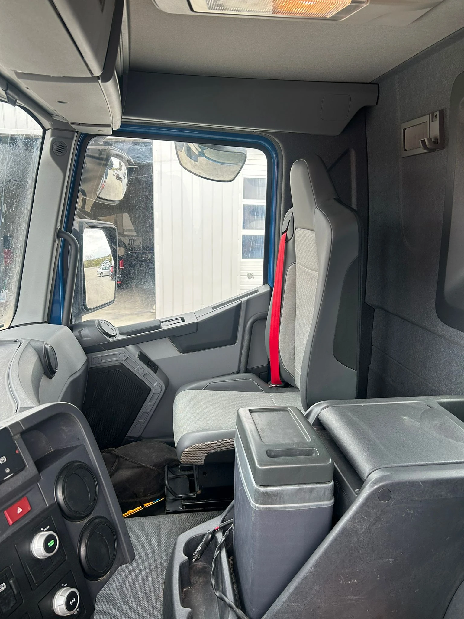 Renault K 460 Euro 6/8x4, снимка 8 - Камиони - 54194642