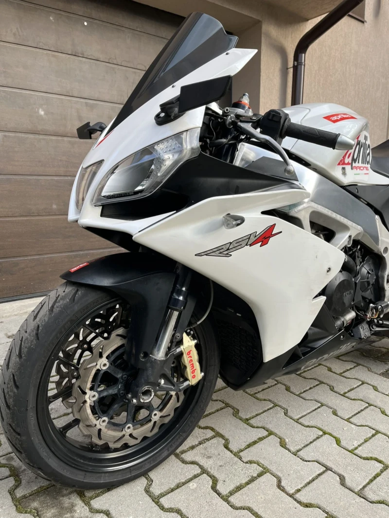 Aprilia RSV4, снимка 8 - Мотоциклети и мототехника - 53407130
