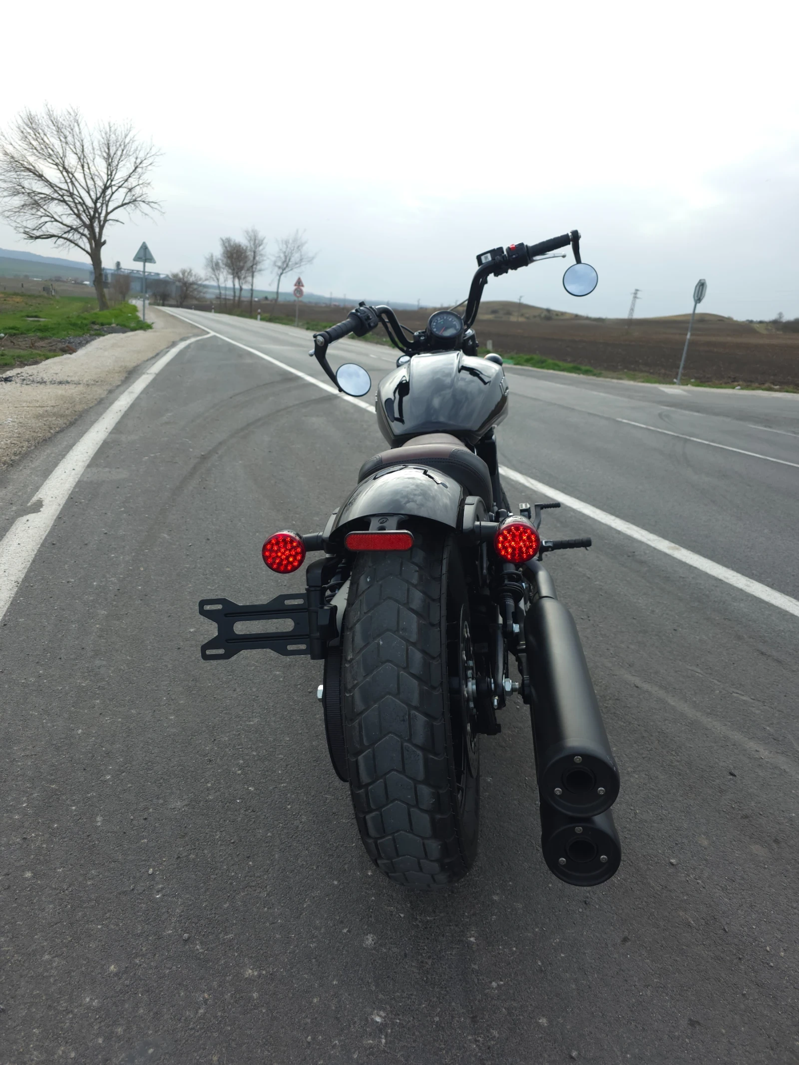 Indian Scout Bobber Thunder Black 2021 | Mobile.bg   15