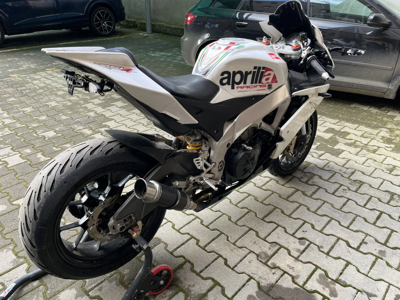 Aprilia RSV4  - изображение 6