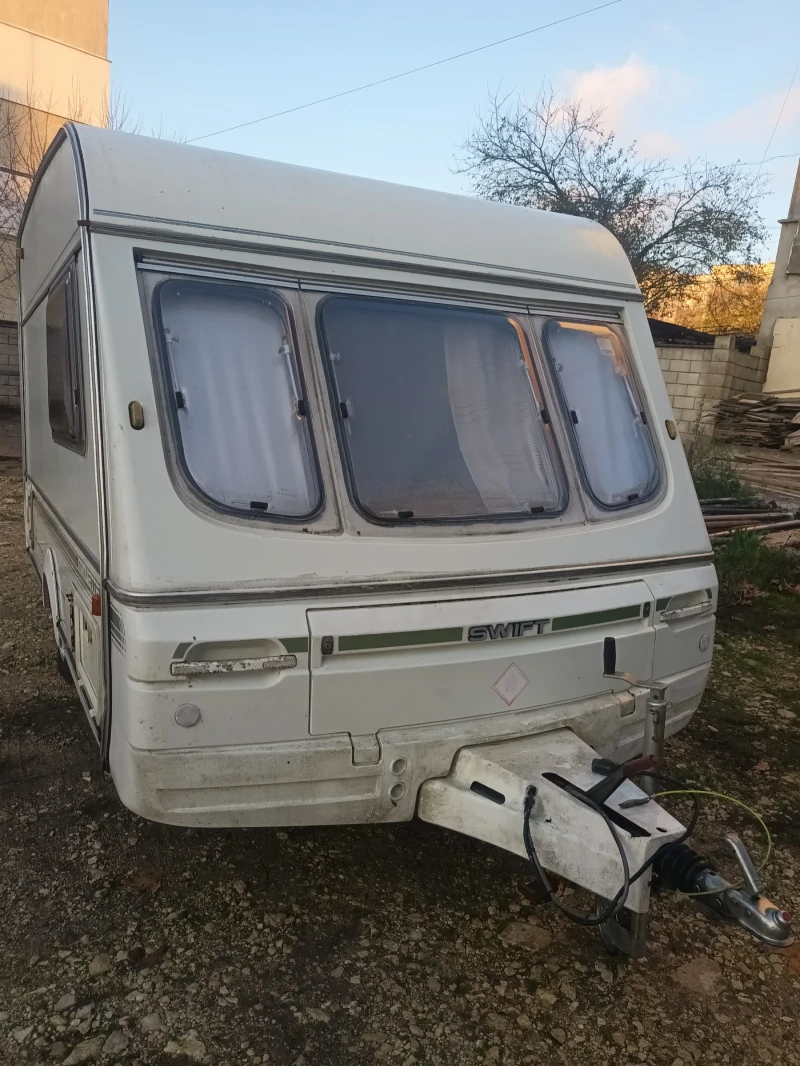 Каравана Други Swift , снимка 2 - Каравани и кемпери - 52542516