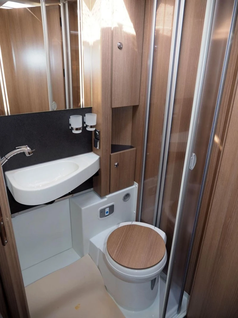 Кемпер Fiat CARTHAGO* C1-TOURER* NEW* , снимка 10 - Каравани и кемпери - 53523541