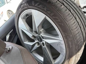 Audi A3 * Komfort * CARFAX * ПАНОРАМА * KEYLESS * ПОДГРЕВИ, снимка 5