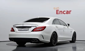 Mercedes-Benz CLS 63 AMG S* 4MATIC* ОБДУХВ* МАСАЖ* ПАНО* 360* LINE ASS* HAR, снимка 2
