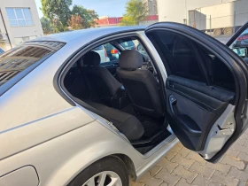 BMW 320 Facelift 2.0D 150hp 6-скорости, снимка 15