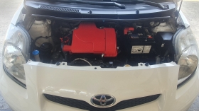 Toyota Yaris 1.0 бензин 69к.с., снимка 17