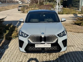 BMW iX2 xDrive30 - [9] 