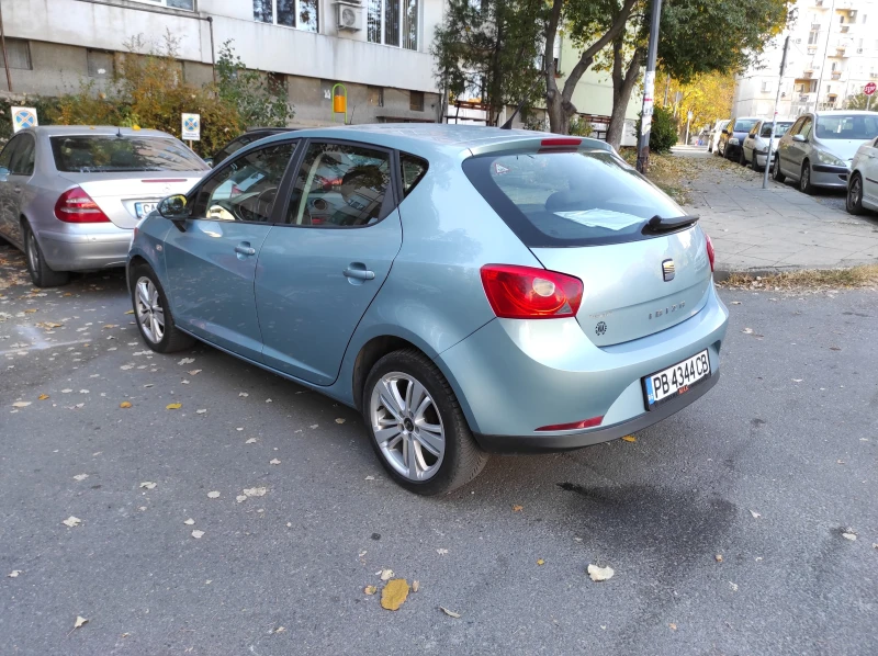 Seat Ibiza 1.4 Газ * клима* , снимка 5 - Автомобили и джипове - 47816348