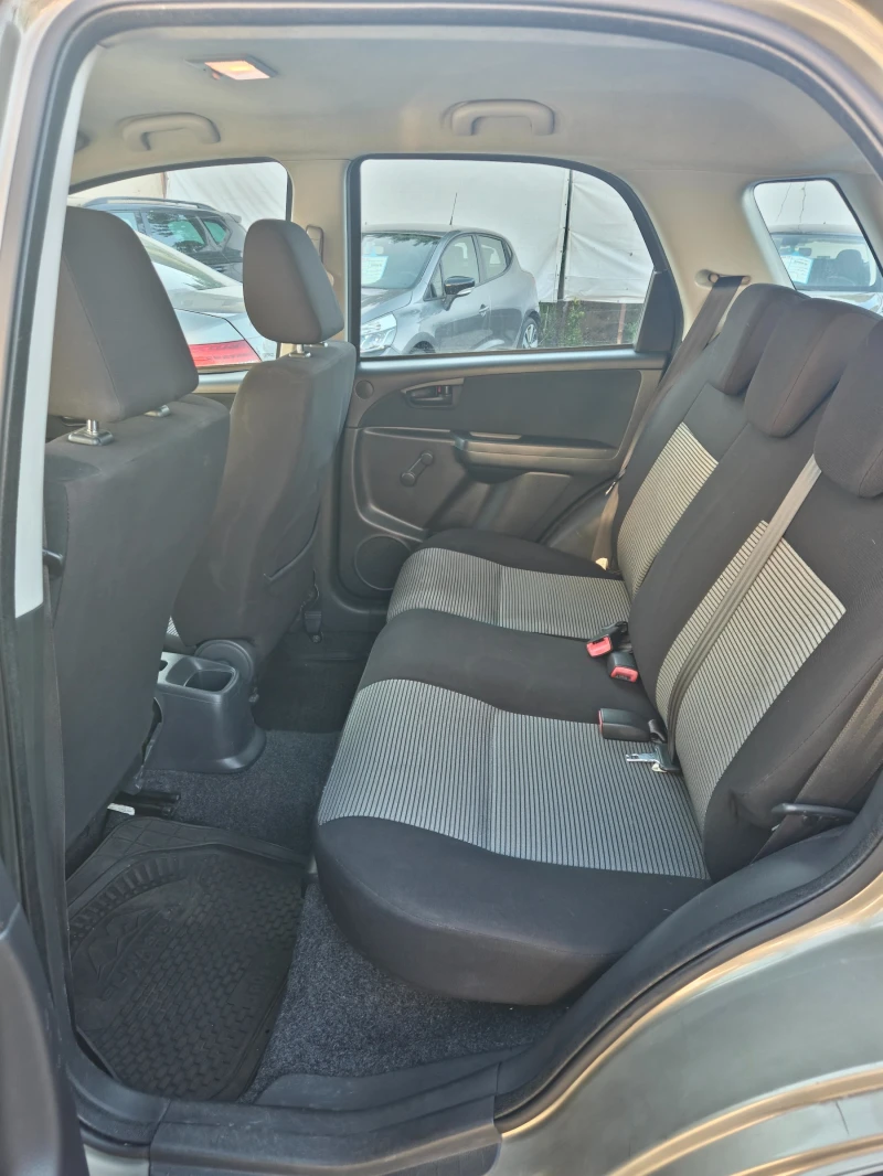 Fiat Sedici 4x4 1, 6  ГАЗ/БЕНЗИН, снимка 8 - Автомобили и джипове - 50193042