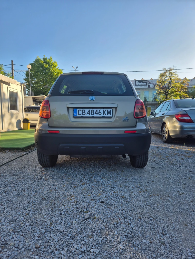 Fiat Sedici 4x4 1, 6  ГАЗ/БЕНЗИН, снимка 3 - Автомобили и джипове - 50193042