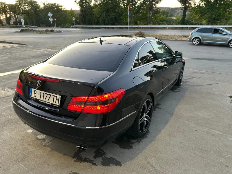 Mercedes-Benz E 350 C207, снимка 3 - Автомобили и джипове - 52438053