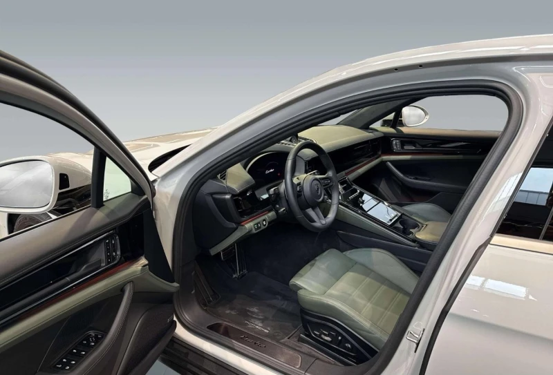 Porsche Panamera TURBO E-HYBRID/FACELIFT/SPORT DESIGN/BOSE/MATRIX/, снимка 7 - Автомобили и джипове - 52157521